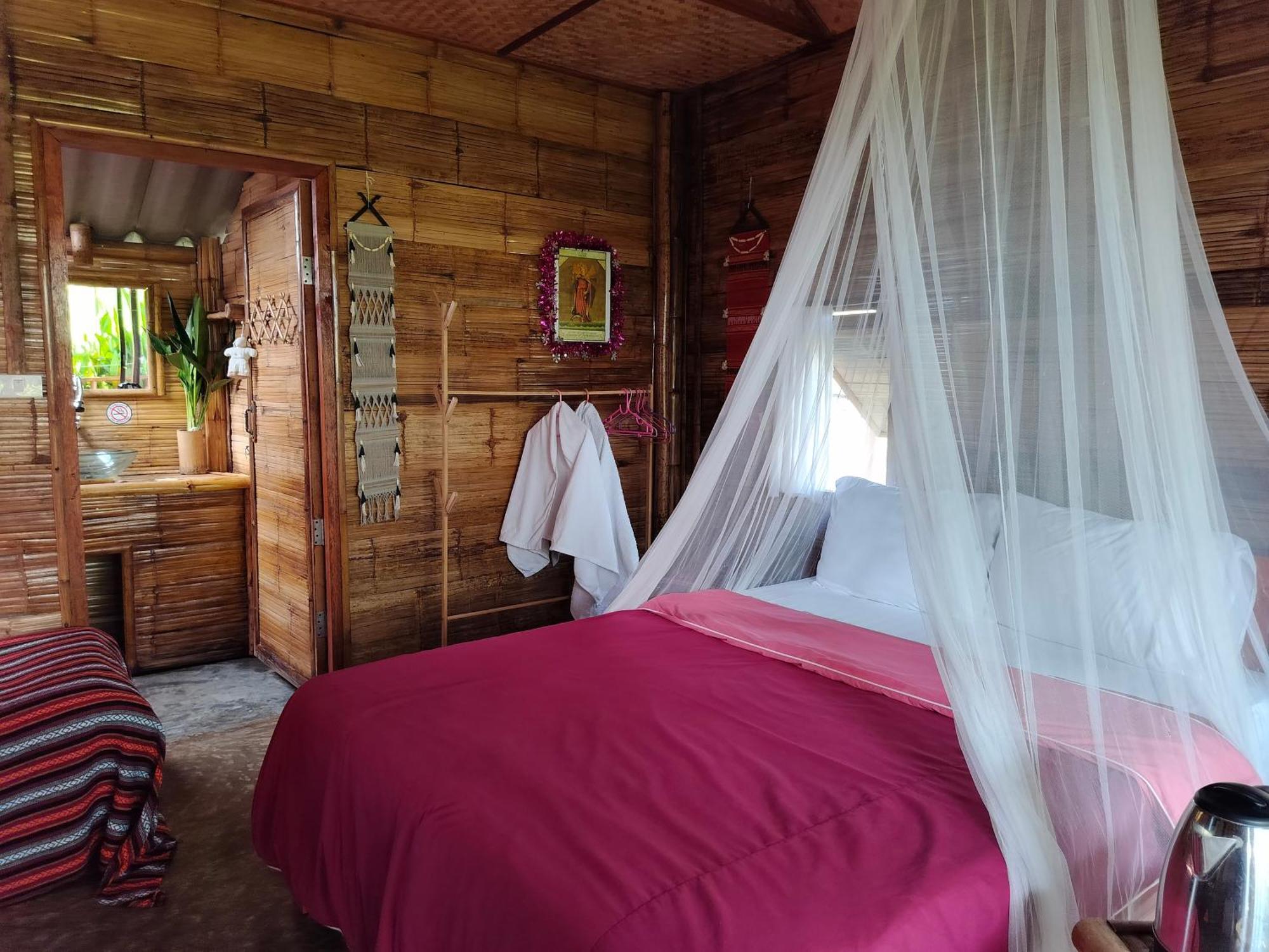 Tulip Resort Пай Екстериор снимка